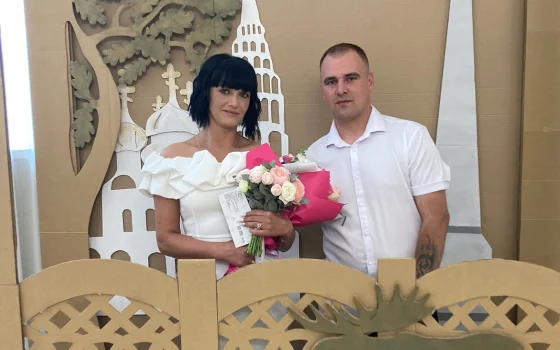 Пять пар связали себя узами брака в Гусевском ЗАГСе в первые выходные августа
