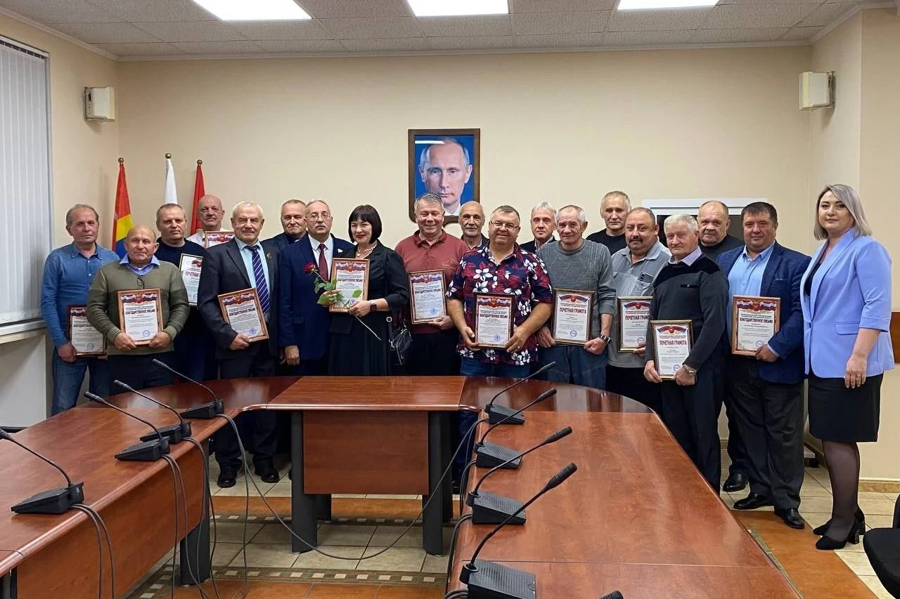 В гусевской администрации чествовали лучших водителей