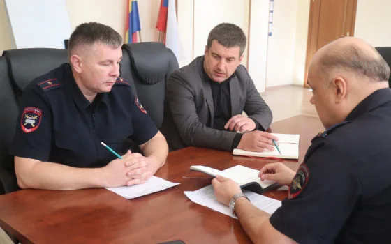 В Гусеве обсудили меры по повышению безопасности на дорогах