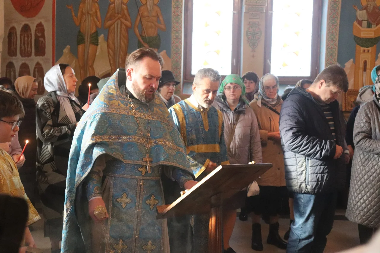 В День народного единства в Гусеве почтили память погибших военнослужащих