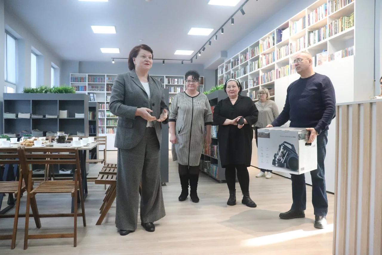 Депутат Марина Оргеева ознакомилась с работой учреждений культуры в Гусеве