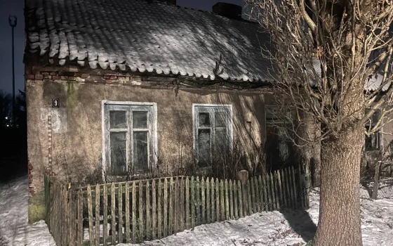 При пожаре на Железнодорожном переулке в Гусеве погиб 53-летний мужчина