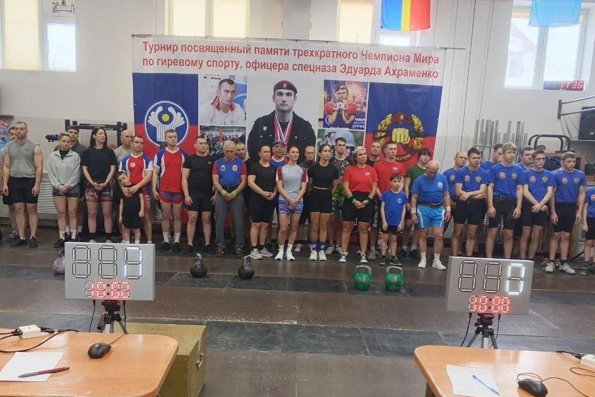 Гусевские атлеты достойно выступили на чемпионате по гиревому спорту в Калининграде