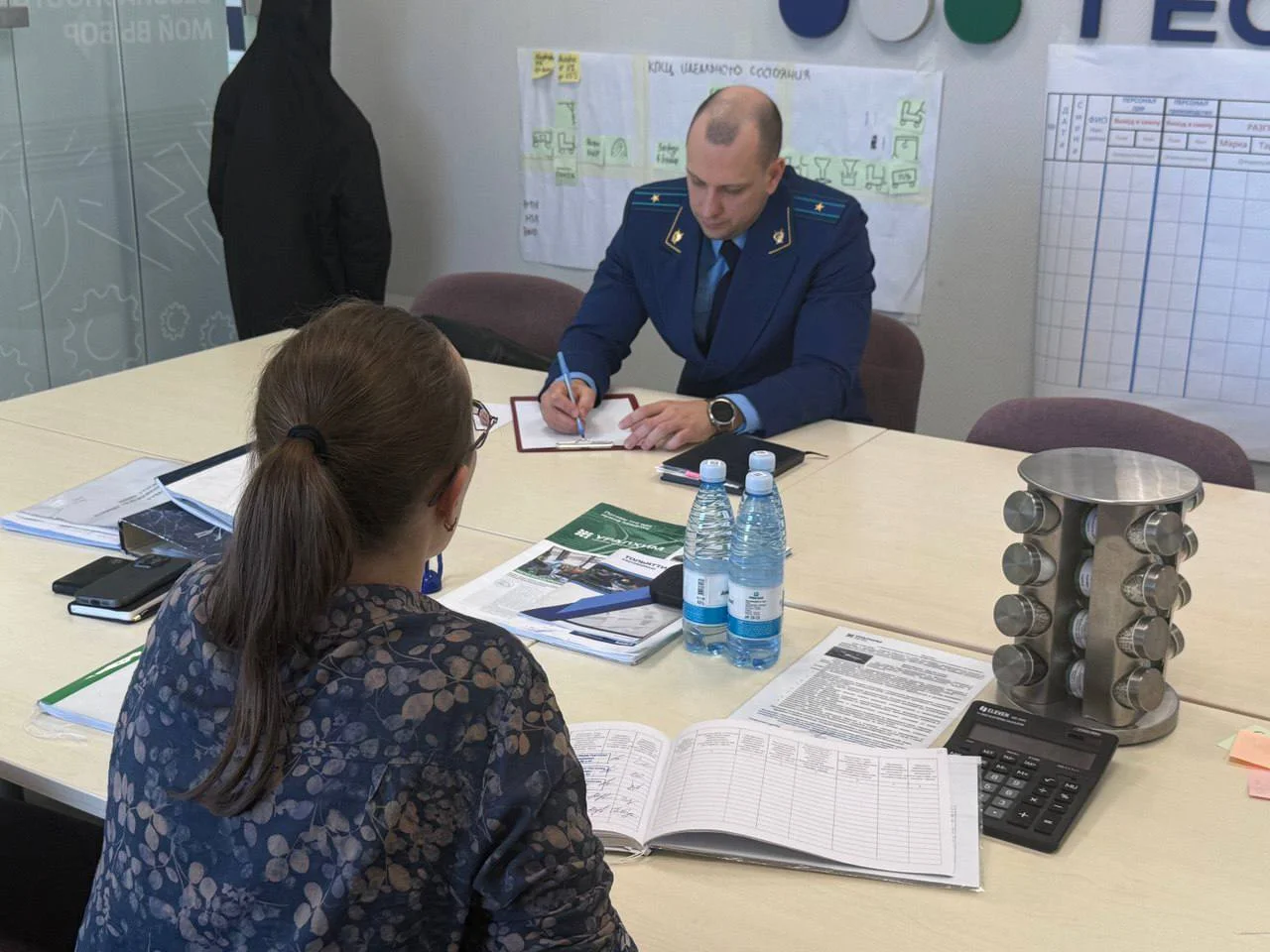 Прокуроры Калининградской области проводят выездные приемы на предприятиях региона