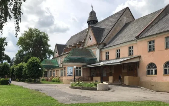 В Гусеве не нашли подрядчика на ремонт здания Дома офицеров