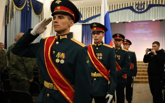 В Гусеве торжественно открыли чемпионат Ленинградского военного округа по троеборью
