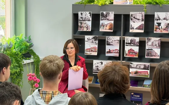 В Центральной библиотеке Гусева прошёл книжный арт-фестиваль о первых переселенцах