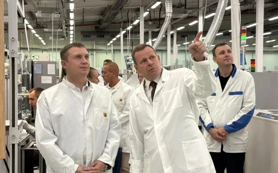 Павел Нефедов посетил предприятия «Технополиса GS»